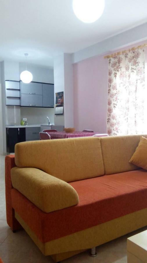 Bed And Breakfast Pogradec Buitenkant foto